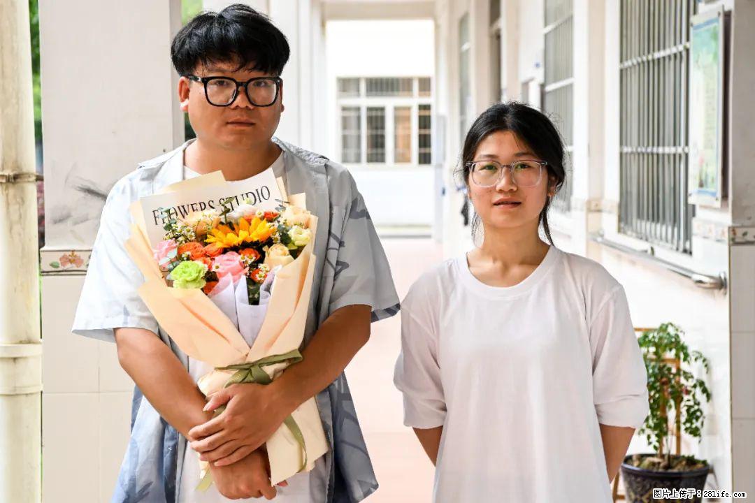 全网追的“扁担女孩”,找了一份暑假工,时薪12元 - 松原生活资讯 - 松原28生活网 songyuan.28life.com